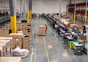 Fulfillment center warehouse istock 1481252992